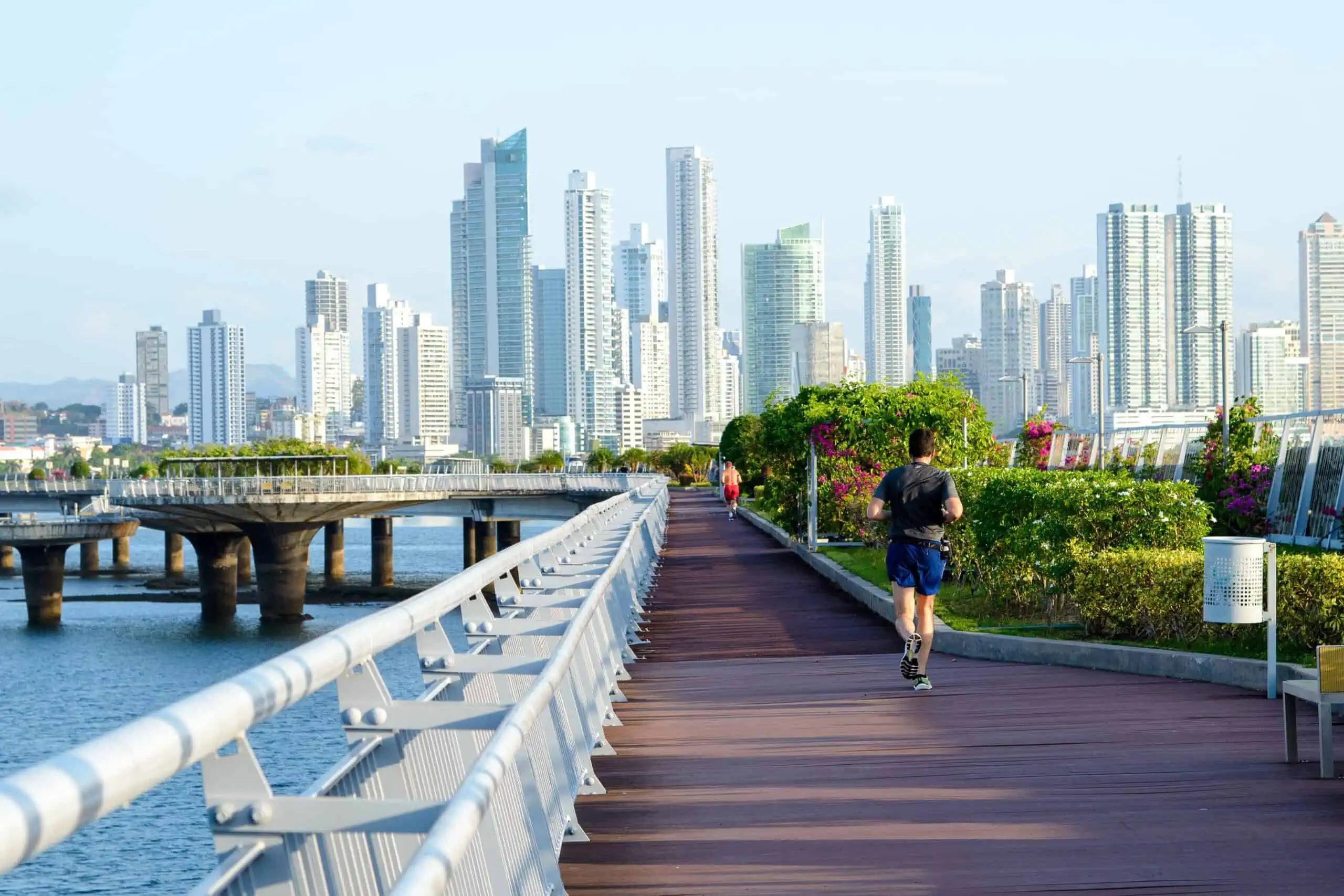 Casco Antiguo, una zona llena de Cultura, Vida Nocturna e Historia. Con excelentes oportunidades para invertir en propiedades residenciales y comerciales, abogados panamá migración firma legal migratorio trámites servicio nacional migración inmigración extranjero residencia visas premisos de trabajo reubicación en panamá, punta pacifica, inveirta en panamá, inversión, panamá, pty, city, paitilla, real estate, inmobiliario